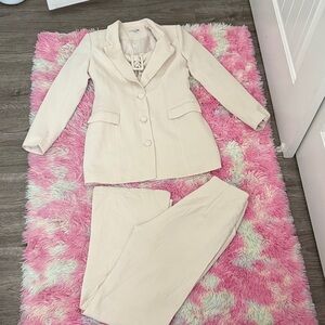 Fashion Nova Textured Cream Set